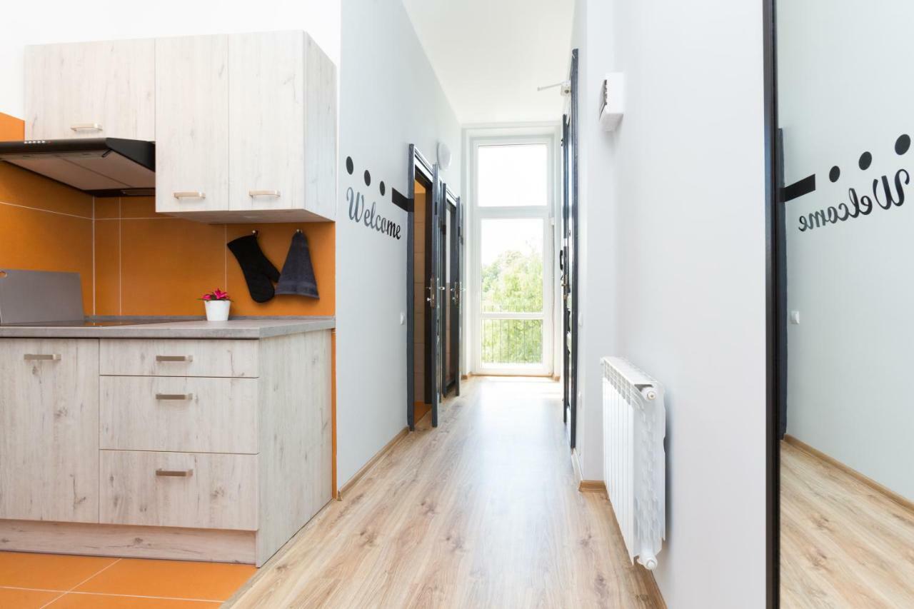 Dot Hostel - Pokoje I Noclegi W Centrum Bielsko-Biała Esterno foto